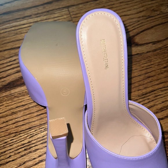 Lavender Pastel Heel Pretty Little Thing - Picture 4 of 4